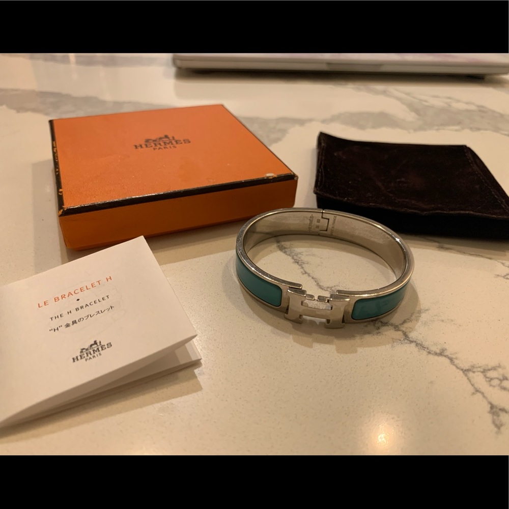 HERMÈS Clic H bracelet in Turquoise